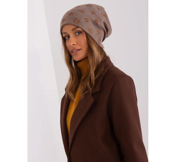 AT CZ 2325 cap.85 hnedá AT CZ 2325 cap.85 hnedá