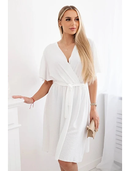 Šaty s model 20194718 výstřihem ecru - K-Fashion Šaty s model 20194718 výstřihem ecru - K-Fashion