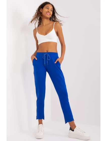 Tepláky model 191226 Relevantnosť