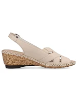 Pohodlné kožené sandále Rieker W RKR682 beige