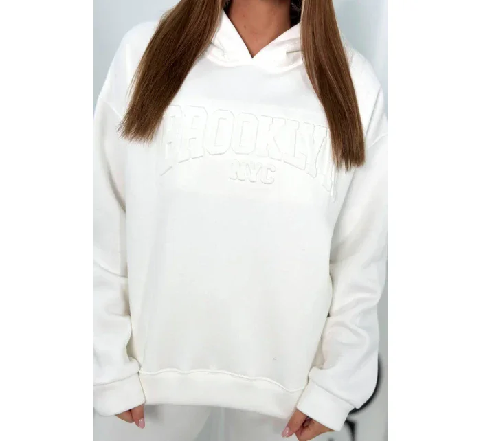 Izolovaná bavlnená súprava, mikina + nohavicami Brooklyn ecru Izolovaná bavlnená súprava, mikina + nohavicami Brooklyn ecru