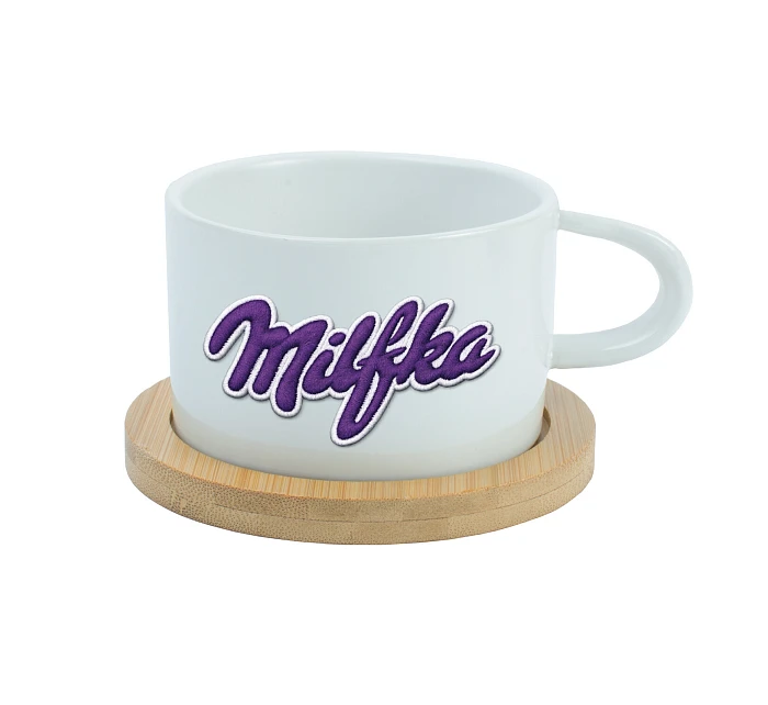 MILFKA - bílý hrníček makronka 200 ml