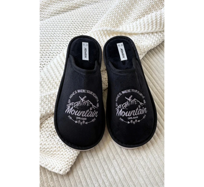 Pánské Černé Pantofle model 21793959 - Boto