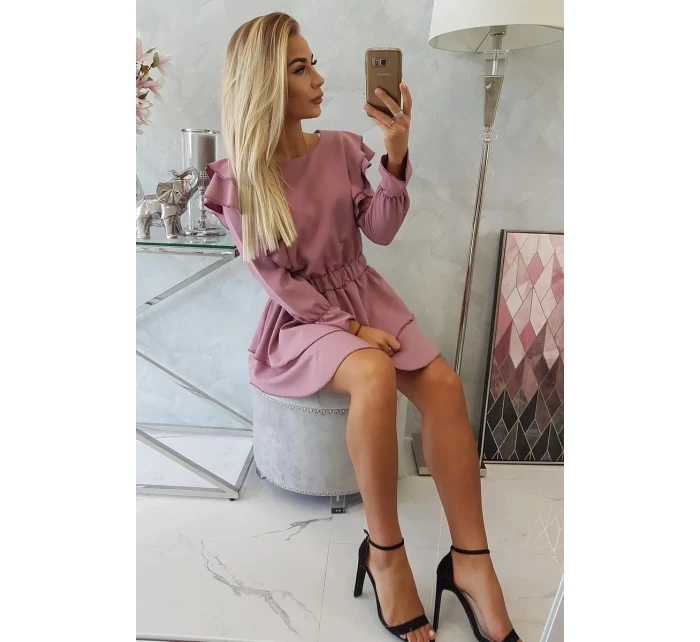 Dámske šaty s vertikálnymi volánmi 16095 tmavo ružové - Kesi