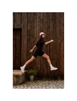 W šaty model 19384902 - Iguana