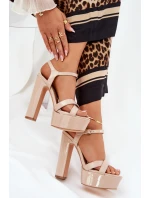 Dámské sandály na vysokém podpatku a platformě lakované béžové model 21688893 - Boto Dámské sandály na vysokém podpatku a platformě lakované béžové model 21688893 - Boto