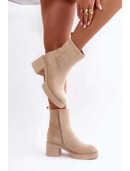 Dámske členkové topánky na podpätku YK39P model 201542 Light Beige - Seastar