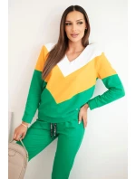 Dámska súprava s výstrihom do V zelená Dámska súprava s výstrihom do V zelená