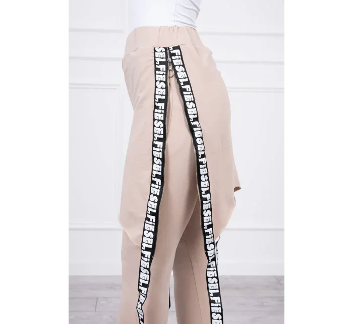 Nohavice/oblek s nápisom selfie beige