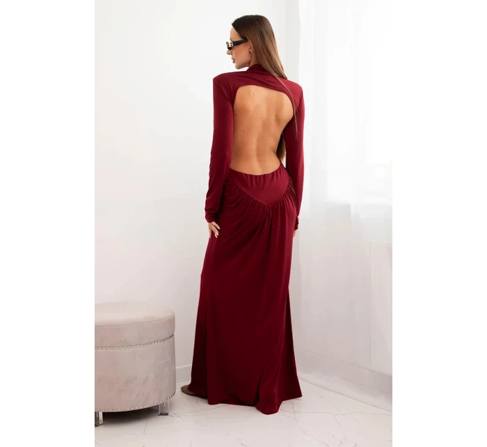 Dámská dlouhá šaty s viskózou a rolákem a odhalenými zády bordová