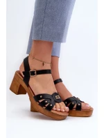 Dámske sandále na vysokom podpätku z ekokože, čierne Assames