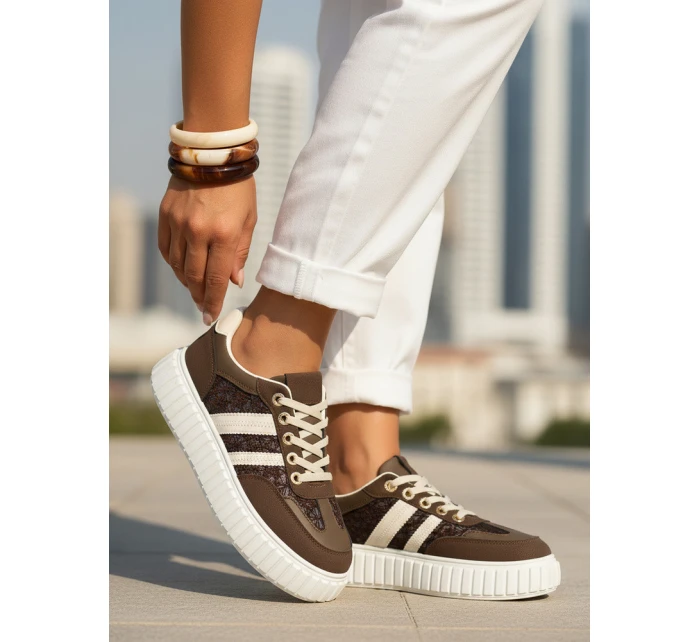 Dámske kožené tenisky na hrubej platforme hnedej farby FashionStreet ZY1392 Dámske kožené tenisky na hrubej platforme hnedej farby FashionStreet ZY1392