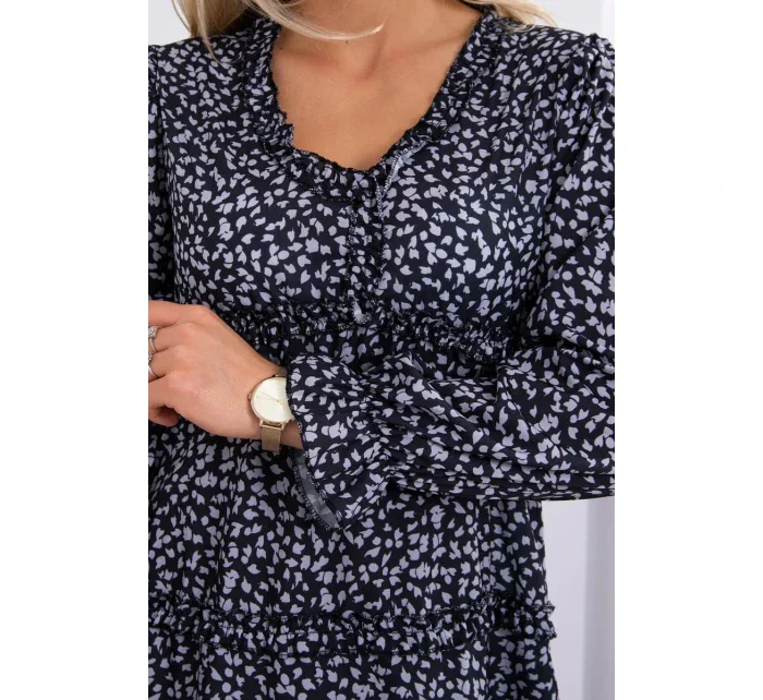 Šaty s ozdobnými volánky černé Šaty s ozdobnými volánky černé