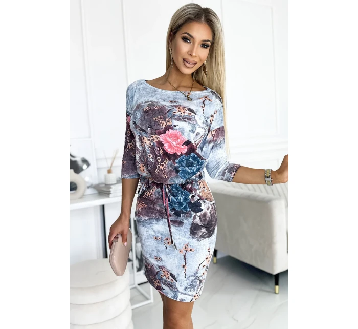 13-155 Športové šaty s kravatou - KVETY na kamennom pozadí