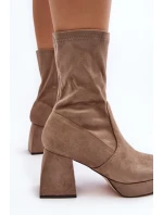 Dámské kotníkové boty na masivním podpatku a platformě tmavě béžové model 21642180 - Boto