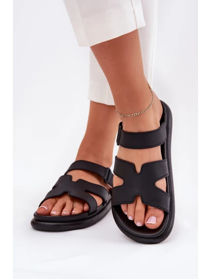 Gumové dámské pantofle s páskem černé model 21702656 - Boto