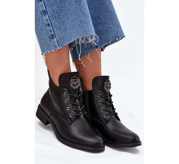 Nízké Dámské Boty Na Plochém Podpatku S Ozdobným Detalem Zateplené Černé model 21706593 - Boto Nízké Dámské Boty Na Plochém Podpatku S Ozdobným Detalem Zateplené Černé model 21706593 - Boto