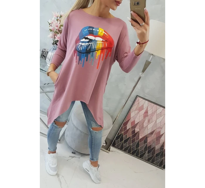 Oversize blúzka s potlačou dúhových pier tmavo ružová