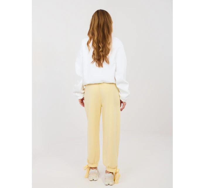 Spodnie IT SP model 21902599 jasny żółty - FPrice