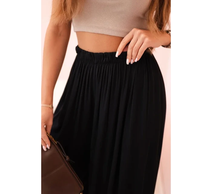 Dámske široké viskózové nohavice s elastickým pásom čierne