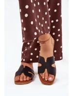 Dámske ploché papuče s výrezmi - čierne