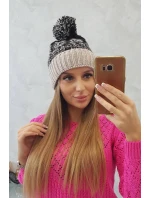 Dámska čiapka s brmbolcom Abigail K326 black+beige Dámska čiapka s brmbolcom Abigail K326 black+beige