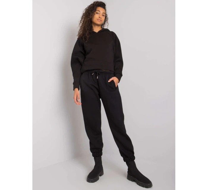 Tepláky RV DR 7205.74 čierna Tepláky RV DR 7205.74 čierna