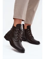 Dámske členkové topánky na nízkom podpätku so zipsom s ozdobou - hnedé Nevalia Dámske členkové topánky na nízkom podpätku so zipsom s ozdobou - hnedé Nevalia
