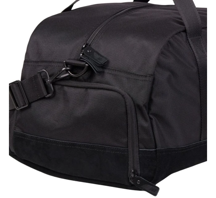 New Balance Legacy Icon Duffle Bag BK LAB51504BK Dámske športové tašky New Balance Legacy Icon Duffle Bag BK LAB51504BK Dámske športové tašky