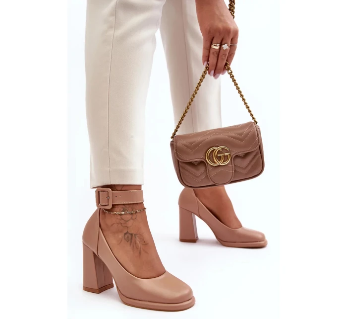 Lodičky na vysokom podpätku so sponou, béžové Idovana Lodičky na vysokom podpätku so sponou, béžové Idovana