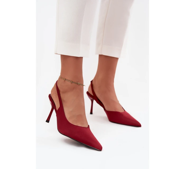 Lodičky s ihlovým podpätkom model 219815 Krok vo veľkom štýle