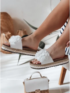 Dámské květinové žabky white Dstreet model 21989006 - FashionStreet