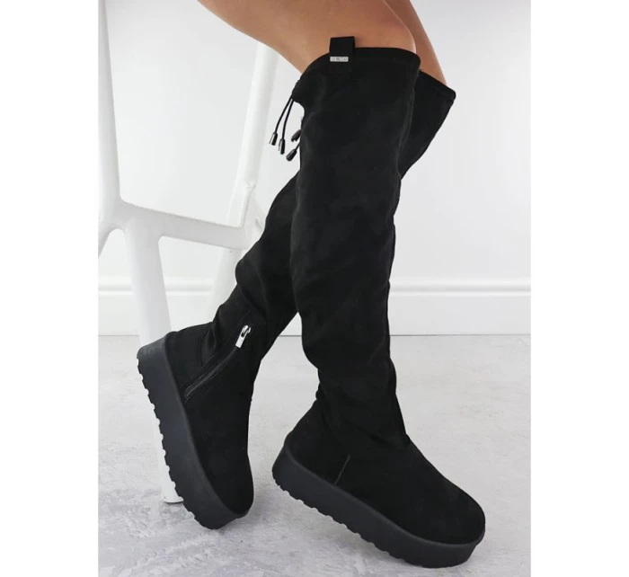 Dámské černé semišové boty na platformě model 21905119 - Big Star