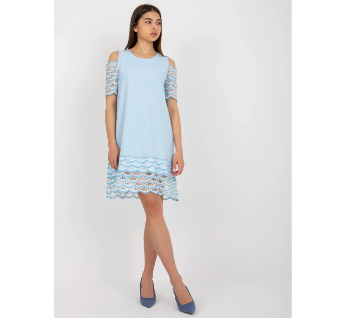 LK SK 506654 šaty.52 svetlo modrá