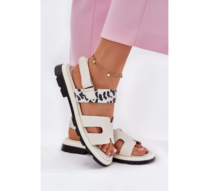 Dámské Kožené Sandály Na Plochém Podpatku Leopard model 21697799 Béžové - VINCEZA