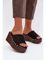 Dámské nazouváky na platformě se zlatými přezkami Eko semiš Černé Helivina Dámské nazouváky na platformě se zlatými přezkami Eko semiš Černé Helivina