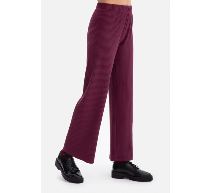 B300 Pletené nohavice - slivka