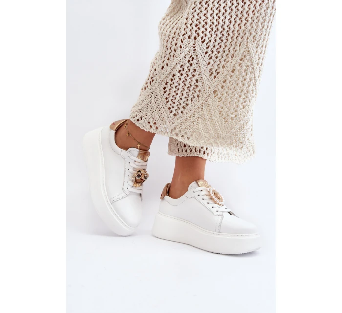 Dámské kožené tenisky model 21647474 bílé - CheBello