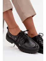 Lakované kožené dámské polobotky s přezkami model 21710370 Černé - Artiker Lakované kožené dámské polobotky s přezkami model 21710370 Černé - Artiker