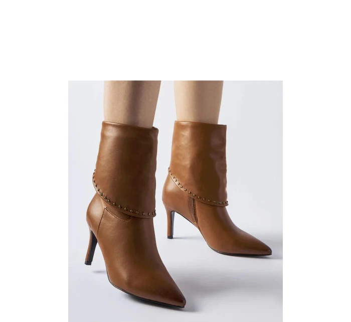 Topánky na podpätku model 204734 Solea