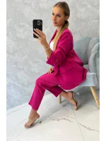 Elegantný set saka a nohavíc fuchsiovej farby