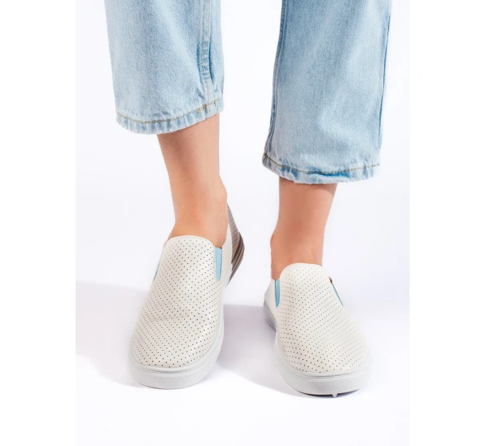 Zajímavé  tenisky bílé dámské bez podpatku