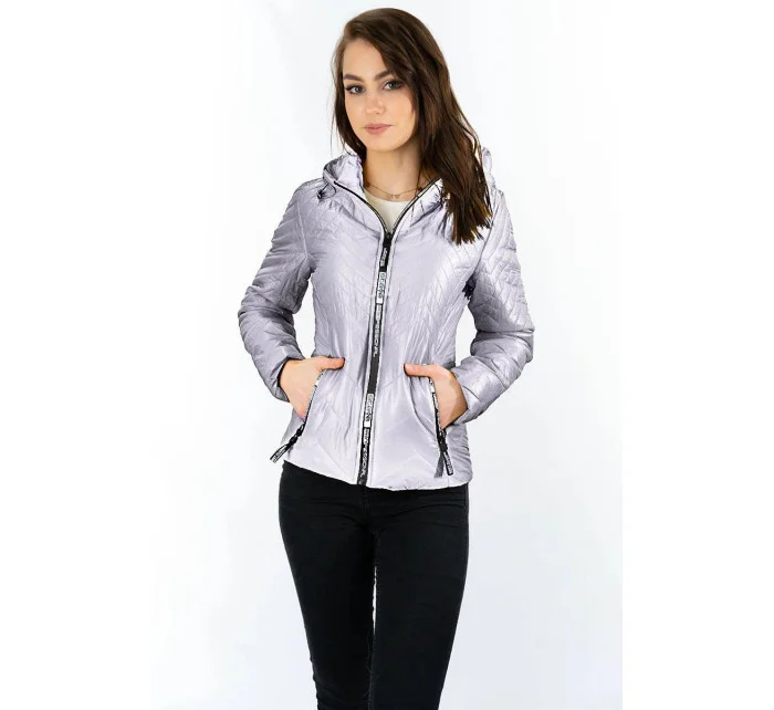 Krátka šedá prešívaná dámska bunda s kapucňou (B9566)