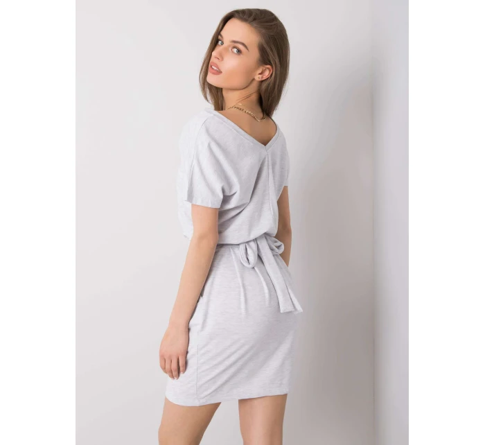 RV šaty SK 6339.10X svetlosivé RV šaty SK 6339.10X svetlosivé