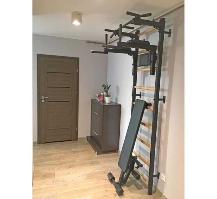 GYMNASTICKÝ REBRÍK S HRAZDOU NA CVIČENIE, ZÁBRADLÍM A LAVIČKOU 723B