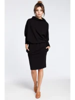 Šaty s rukávy černé model 18002397 - BeWear Šaty s rukávy černé model 18002397 - BeWear