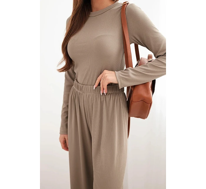 Dámska súprava z viskózy s blúzkou a širokými nohavicami fango