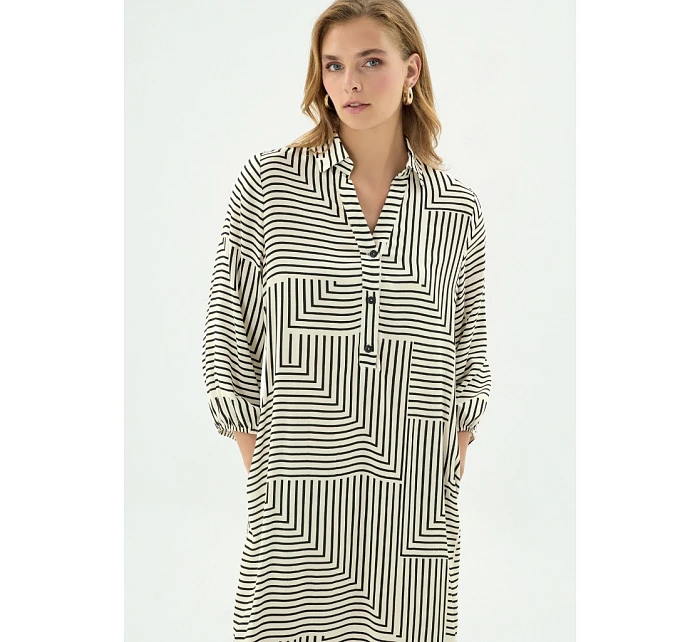 Dámské šaty model 22080593 - Sevim Dámské šaty model 22080593 - Sevim