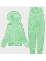 Světle zelená dámská velurová souprava s rozepínací mikinou model 20091622 - J.STYLE Světle zelená dámská velurová souprava s rozepínací mikinou model 20091622 - J.STYLE