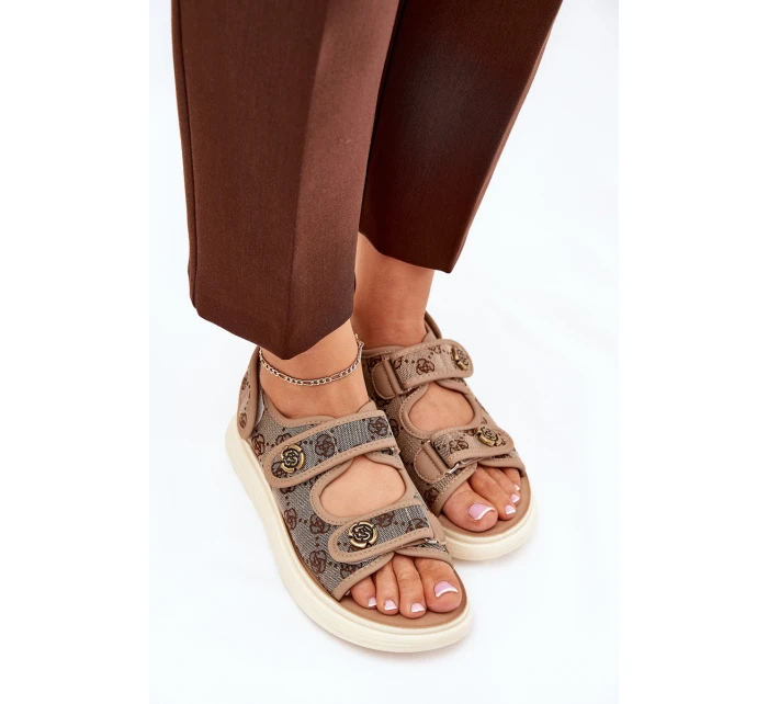 Dámské Vzorované Textilní Sandály Se Zlatými Khaki model 21688023 - Boto Dámské Vzorované Textilní Sandály Se Zlatými Khaki model 21688023 - Boto